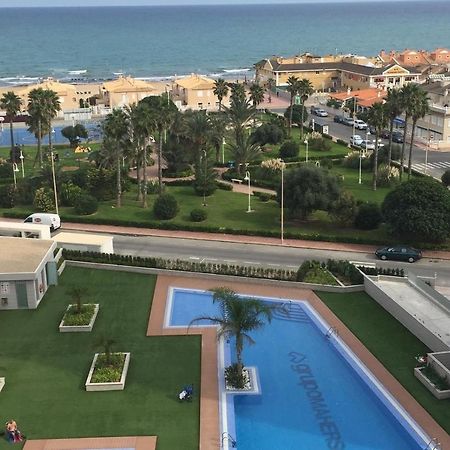 Luxury Suite Apartment Torrevieja Exteriör bild