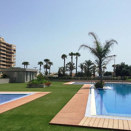 Luxury Suite Apartment Torrevieja Exteriör bild